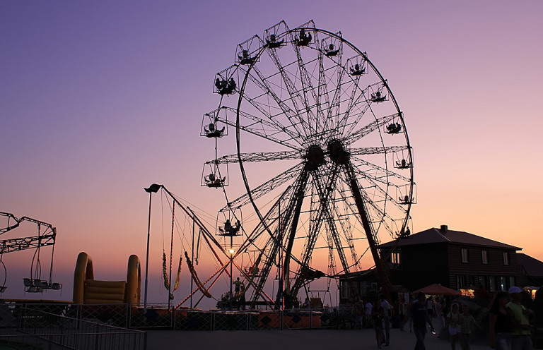 Razvlecheniya-v-Gelendzhike-Pakr-Olimp